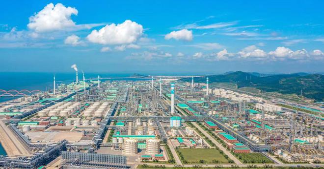 民營經(jīng)濟在民族復(fù)興中大有作為-恒力產(chǎn)業(yè)園十年建設(shè)發(fā)展之啟示